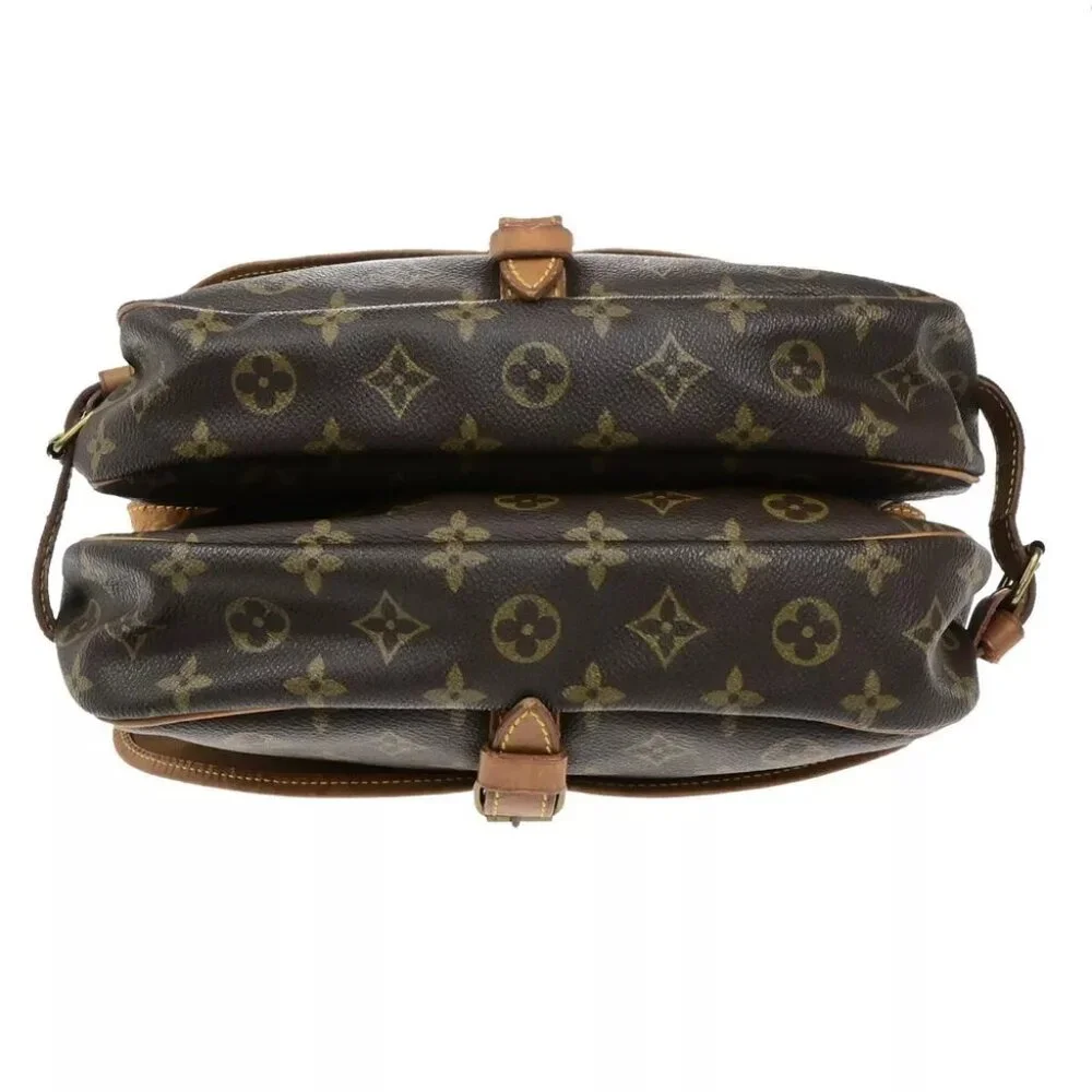 LOUIS VUITTON Logo Saumur 30 Shoulder Bag Monogram Leather Brown